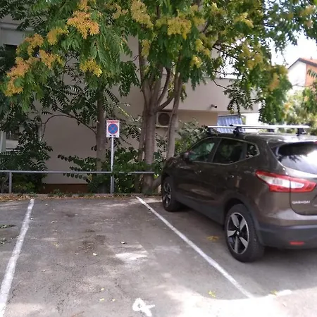 Apartman 4 - Private Parking And Sea View Fiume