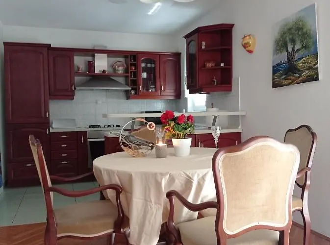 Appartement 4 - Private Parking And Sea View Rijeka