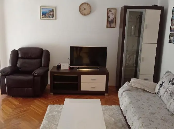 Appartamento 4 - Private Parking And Sea View Fiume