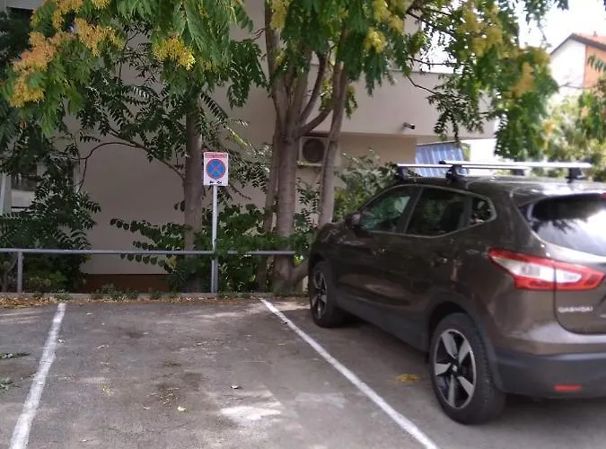 Appartamento 4 - Private Parking And Sea View Fiume