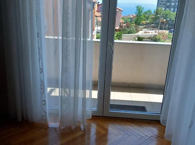 4 - Private Parking And Sea View Rijeka