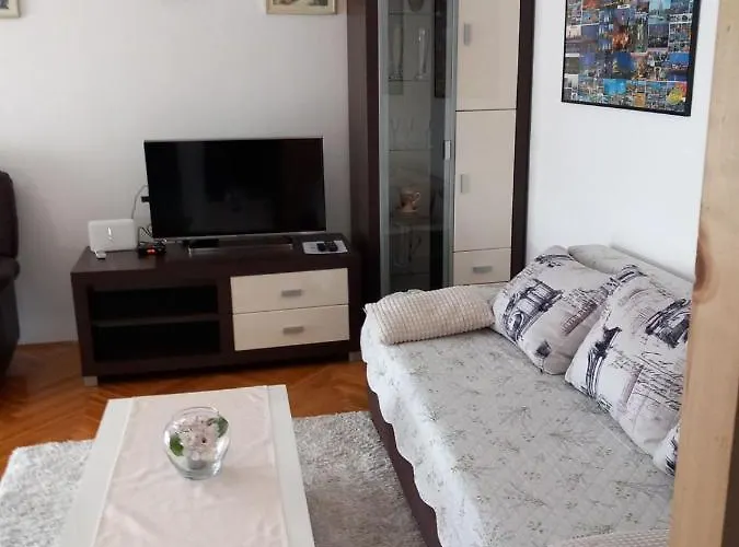 4 - Private Parking And Sea View Appartement