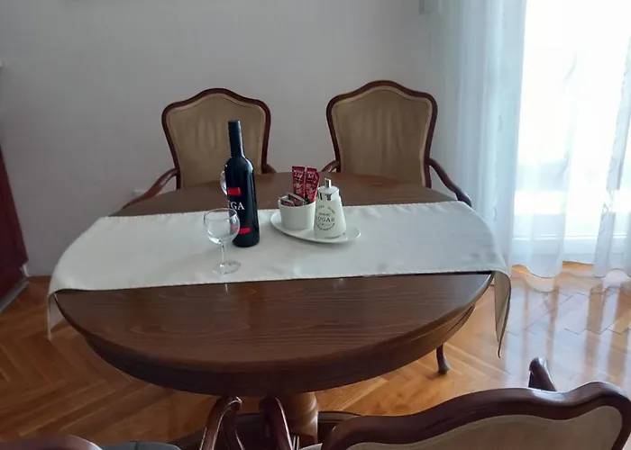 4 - Private Parking And Sea View * Fiume